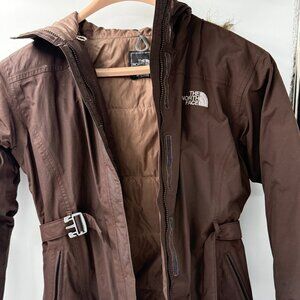 Girls The North Face Parka Heavyweight Down Winter Coat – Size L